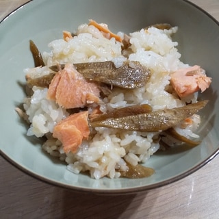 鮭とごぼうの混ぜご飯♡